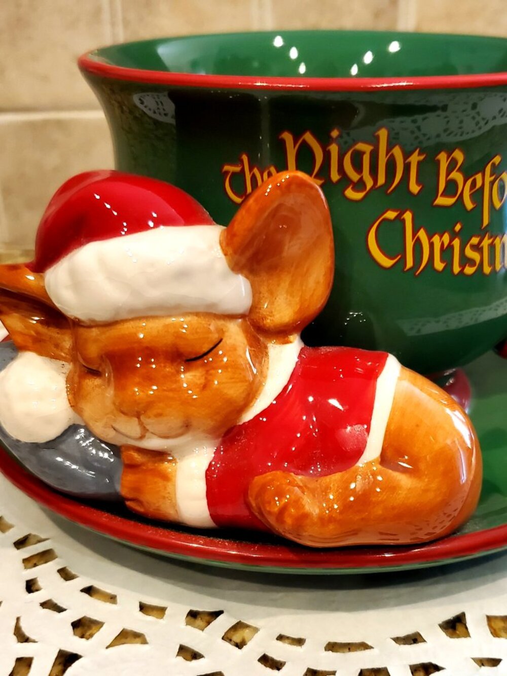 L@@K The Night Before Christmas Cup & Saucer Sleeping Mouse Teleflora Figurine